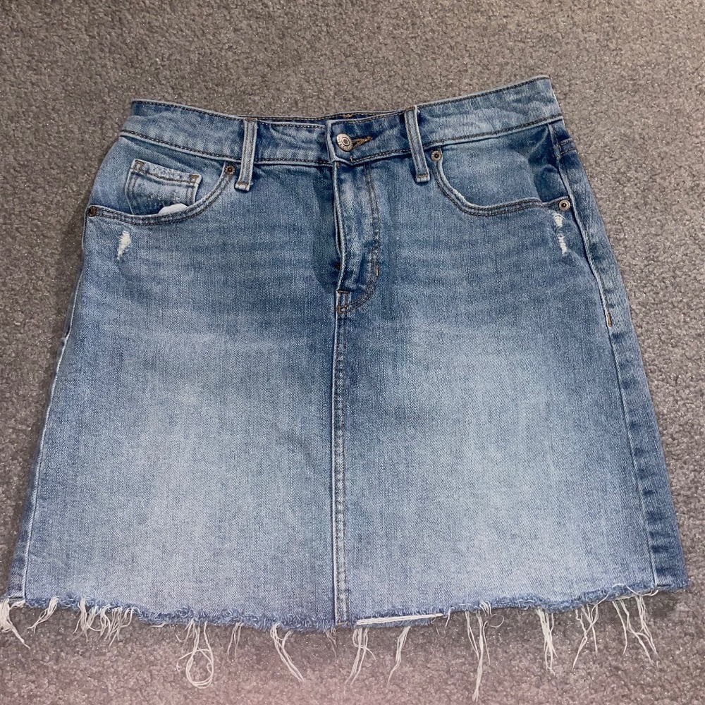 old navy distressed denim skirt